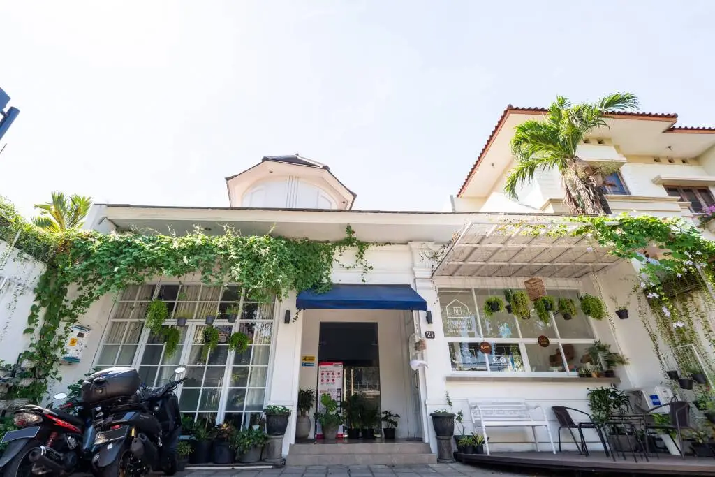 Сурабая: 3783 Rumah Teuku Umar