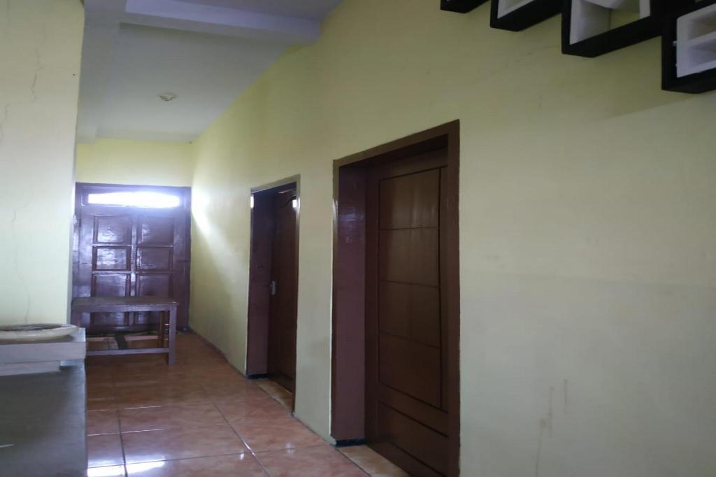 Надисари: Oyo 90097 Homestay Sinta Ndani Putri