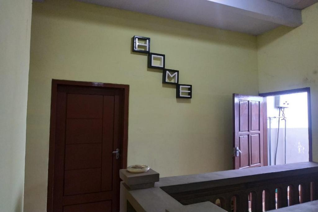 Надисари: Oyo 90097 Homestay Sinta Ndani Putri