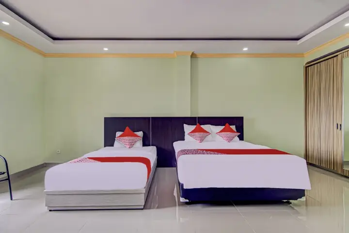 Джакарта: OYO 3963 Safira Homestay Syariah