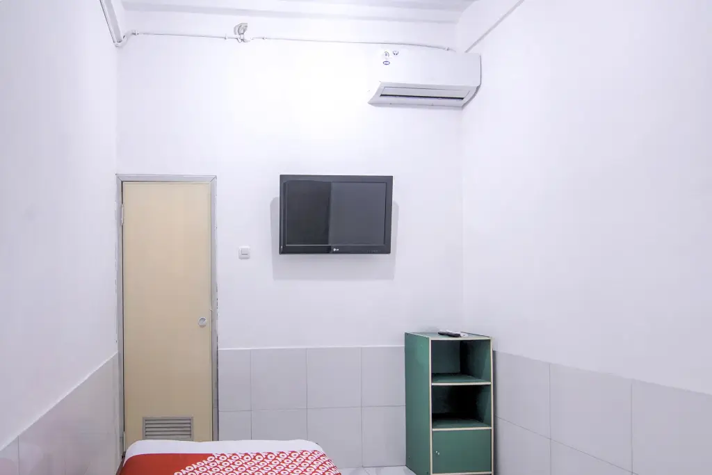 Читарингул: OYO 3317 Maju Jaya Homestay Syariah