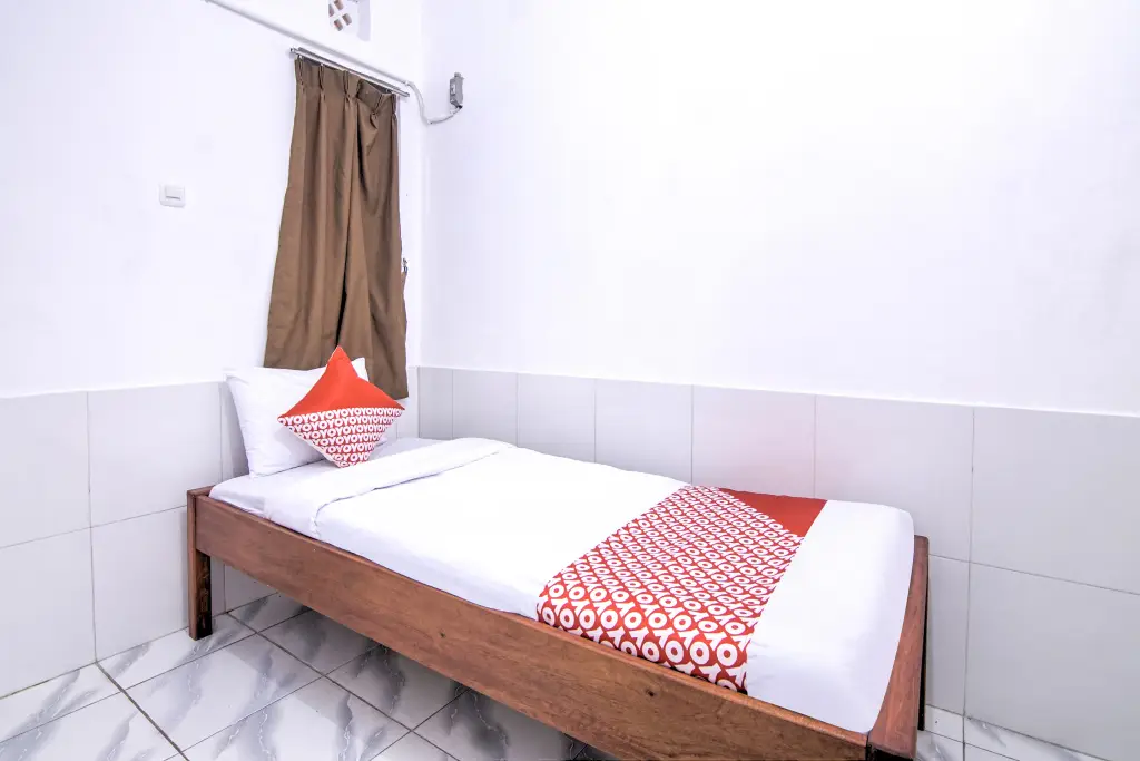 Читарингул: OYO 3317 Maju Jaya Homestay Syariah