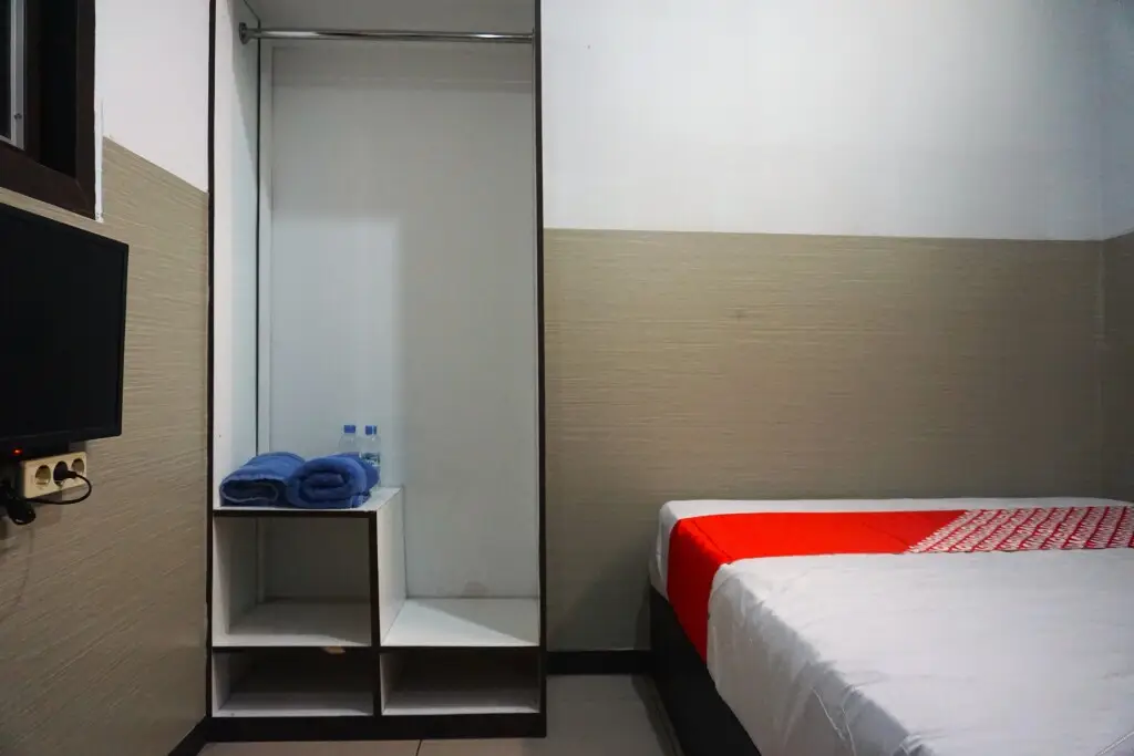Бандунг: Capital O 3952 Hotel C 18 Cibaduyut