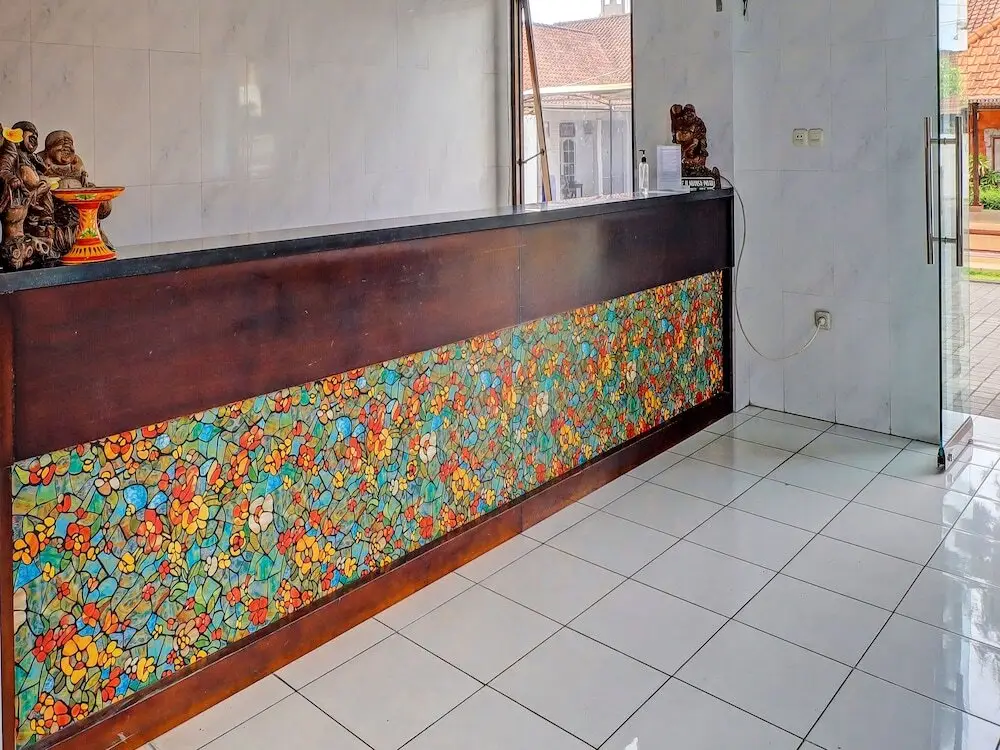 Денпасар: OYO 90067 Hotel Nuansa Indah