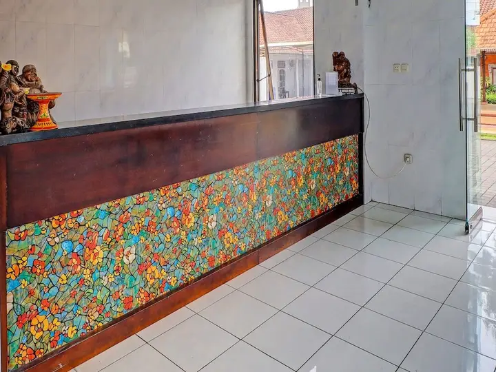 Денпасар: OYO 90067 Hotel Nuansa Indah