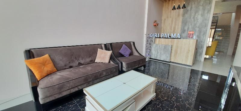 Маланг: Capital O 90070 Giri Palma Hotel & Villas