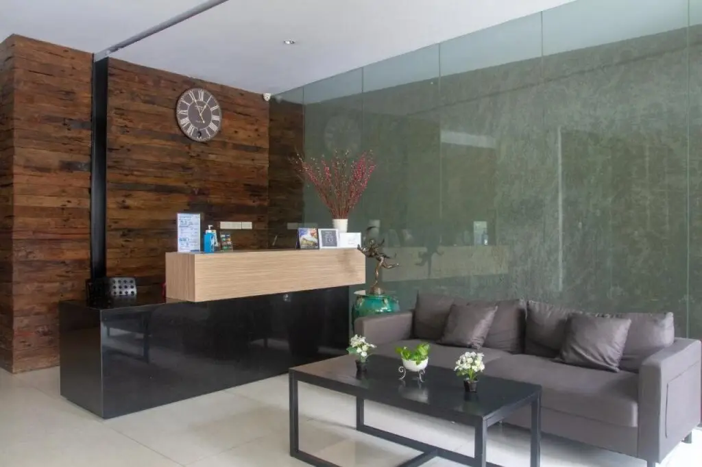 Джакарта: OYO 3931 Wtc Kuningan