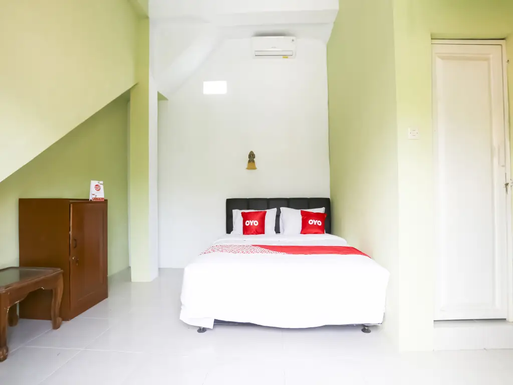 Боробудур: OYO 3355 Homestay Syariah Asyuban