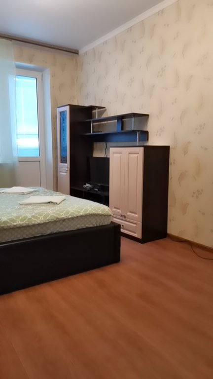 Самара: Апартаменты на Челюскинцев