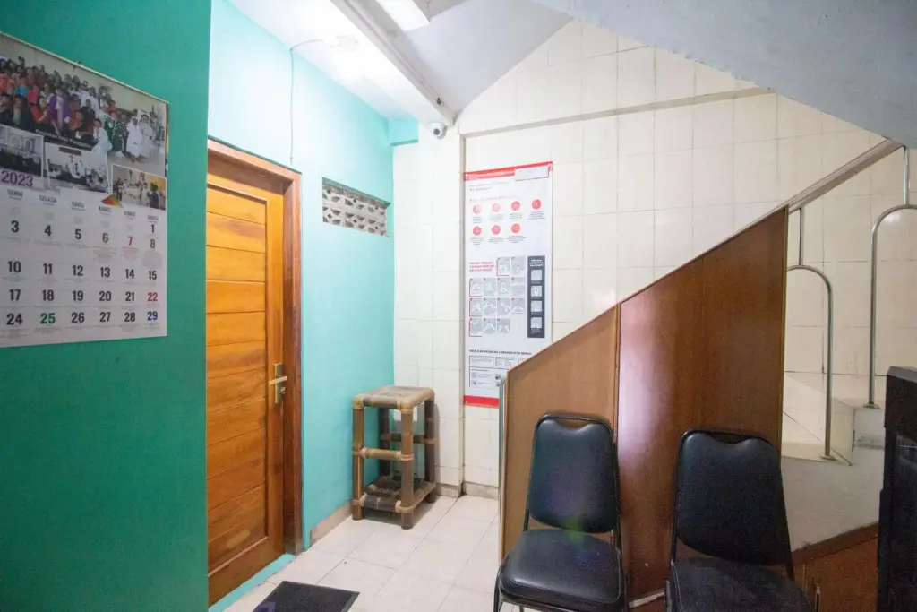 Депок: OYO 3707 Halona Guesthouse
