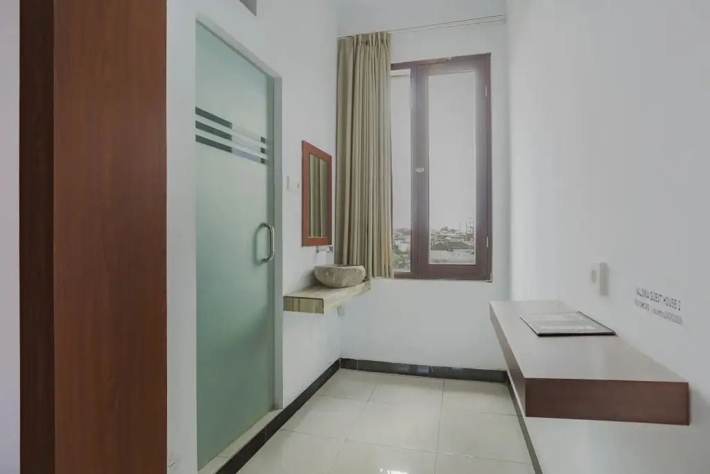 Падангсамбиан: OYO 3852 Valomia Guest House