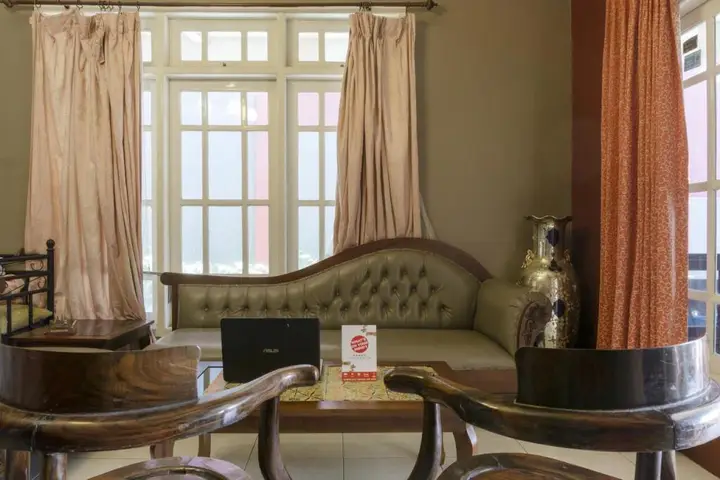 Бату: OYO 3849 Tidar Wulansari Homestay