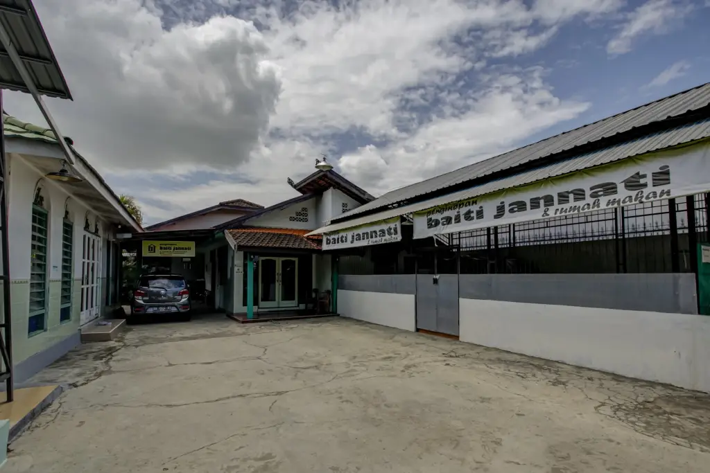 OYO 3724 Penginapan Baiti Jannati Syariah — фото 1