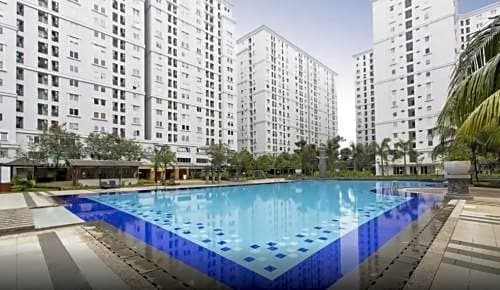 Джакарта: Apartment Kalibata City by Ari
