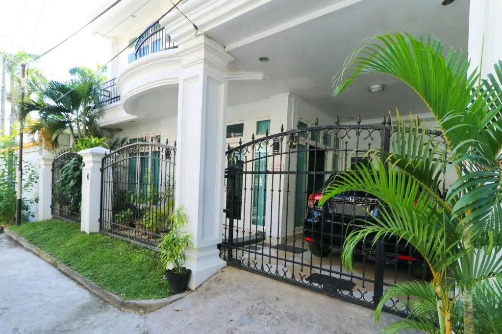 Макассар: Ge JacMart Homestay Makassar