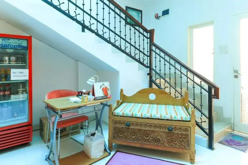 Макассар: Ge JacMart Homestay Makassar