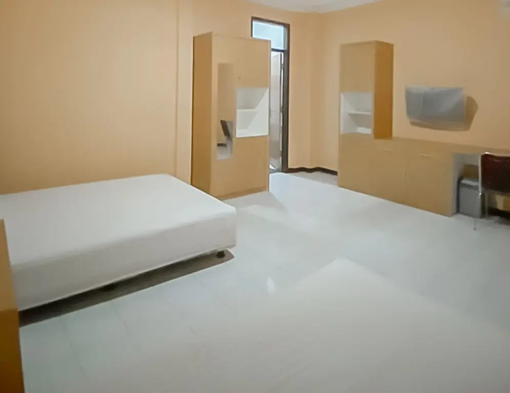 Бандунг: Shofy Guest House RedPartner