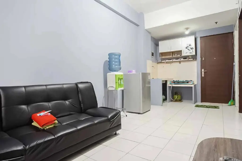 Джакарта: Apartment City Park Tower H18 Pelangi Rooms RedPartner