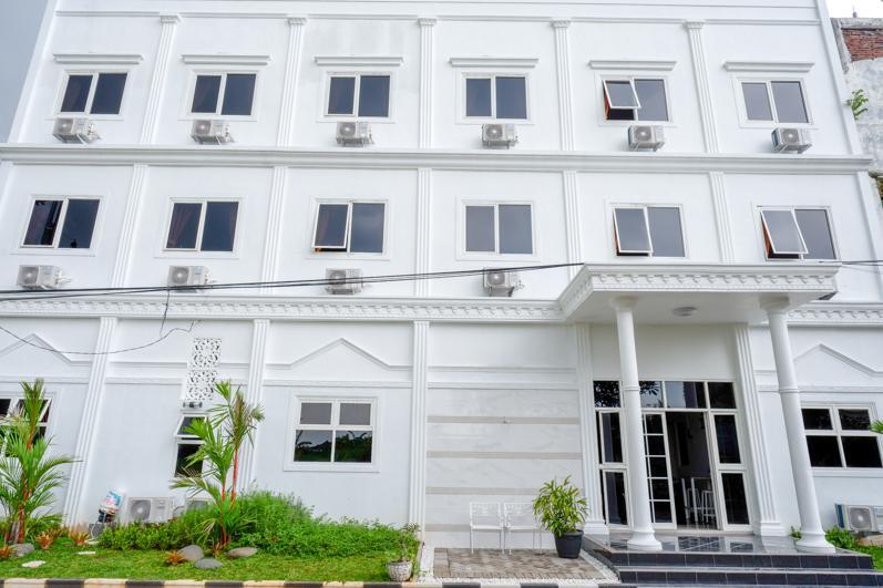 Семаранг: RedDoorz @ City Park Medoho Semarang