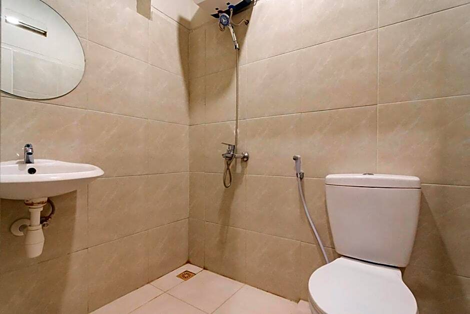 Бандунг: RedDoorz Plus @ Bagusrangin Street
