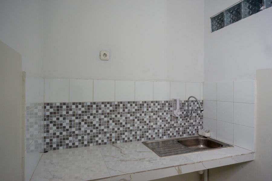 Салатига: RedDoorz near Tamansari Shopping Center Salatiga