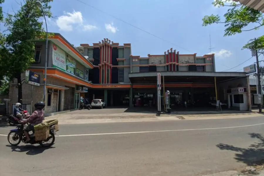 Кудус: Hotel Abbas Syariah