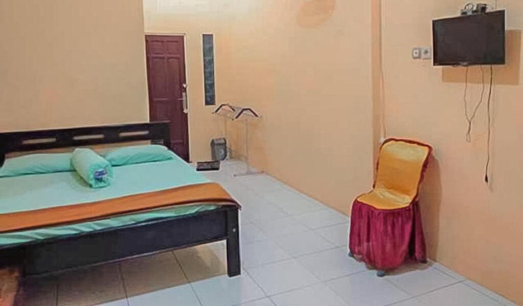 Палангкарая: Wisma Tambun Raya RedPartner