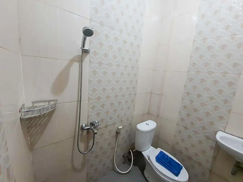 Палембанг: RedDoorz near Jalan Kolonel Haji Burlian Palembang