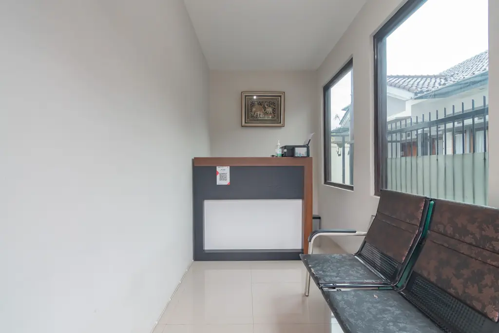 Чианджур: RedDoorz Syariah near Stasiun Cianjur