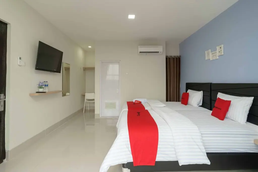 Южный Тангеранг: RedDoorz Plus near Eka Hospital BSD 5