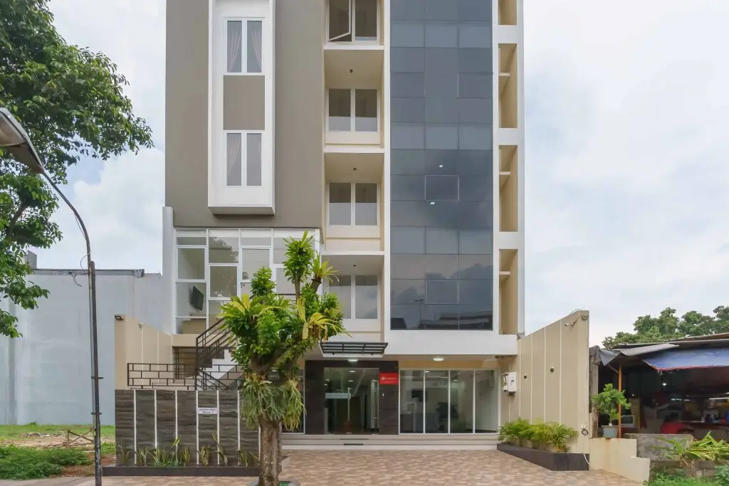 RedDoorz Plus near Eka Hospital BSD 5 — фото 1