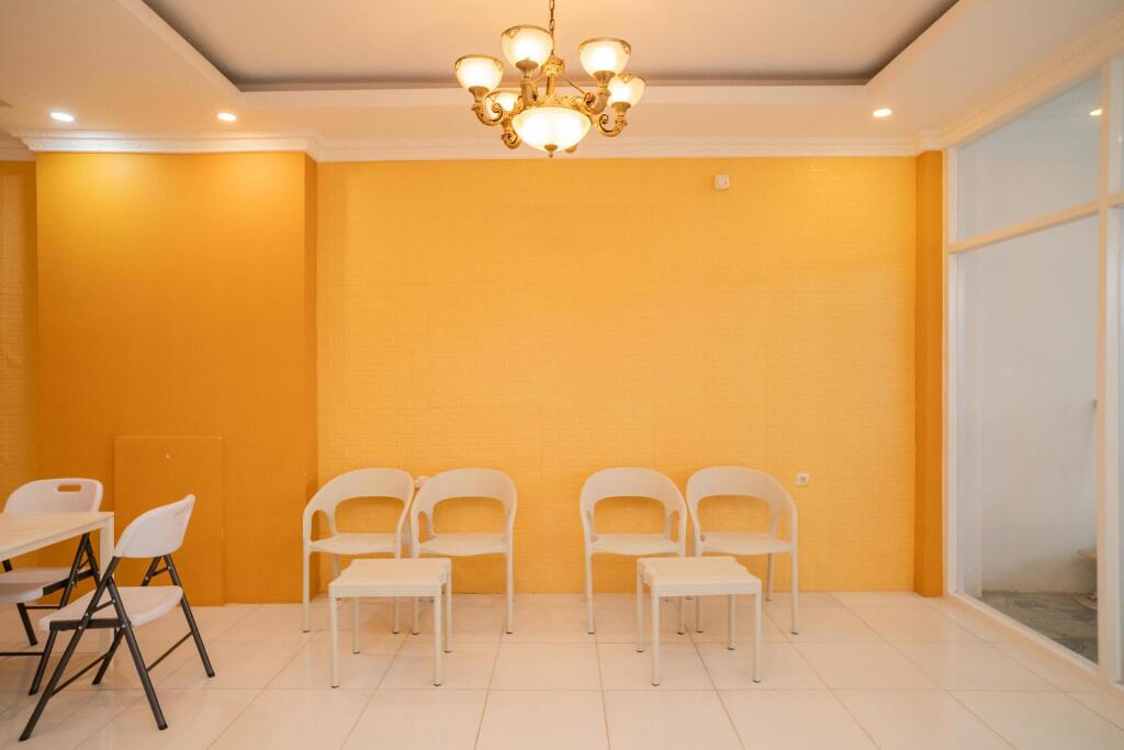 Джакарта: KoolKost Syariah near Arion Mall Rawamangun