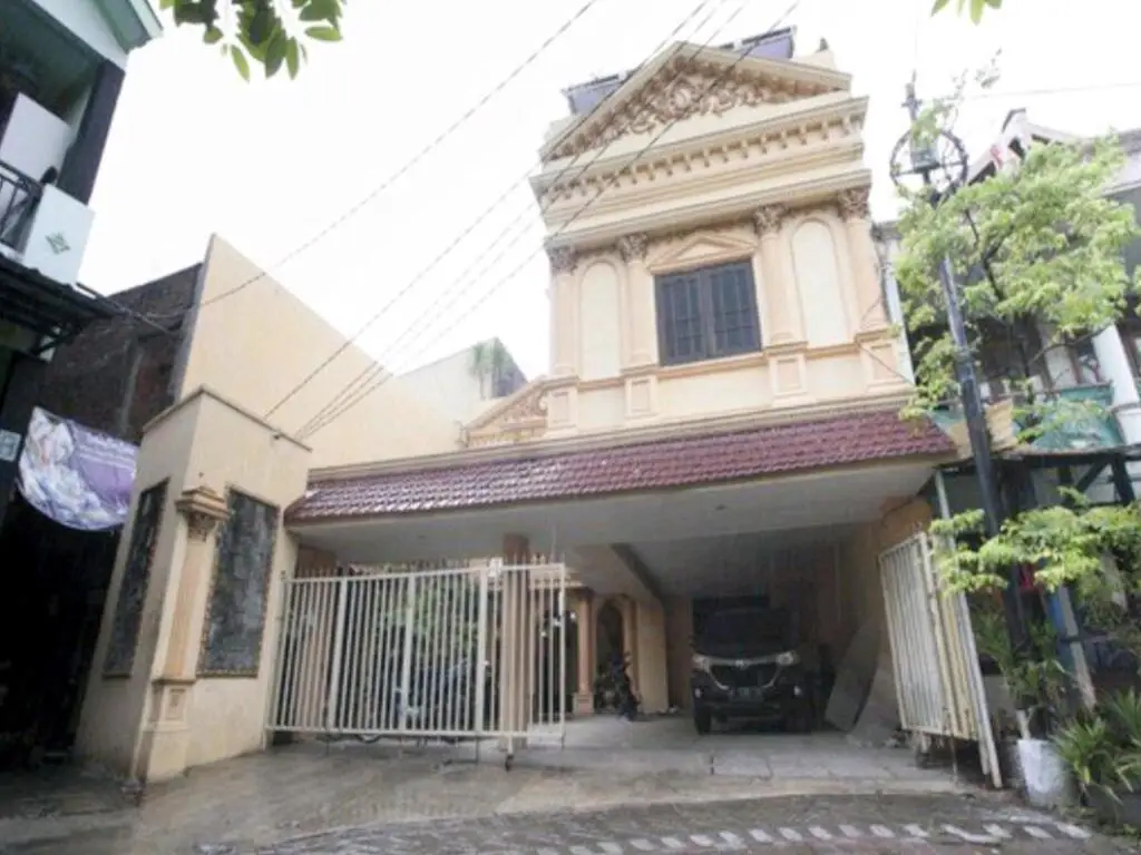 Сурабая: RedDoorz near Mall Ciputra World Surabaya