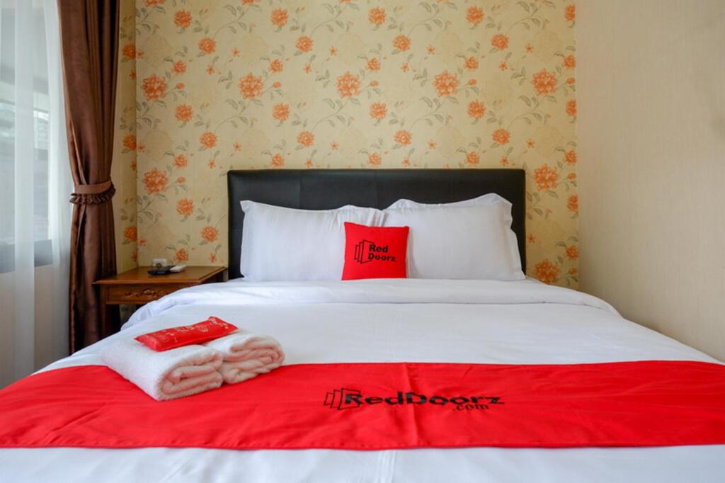 Семаранг: RedDoorz @ Jalan Majapahit Semarang