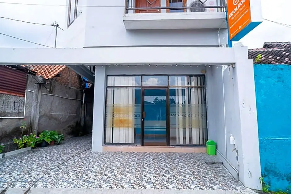 KoolKost near Jalan Adi Sucipto Solo — фото 1