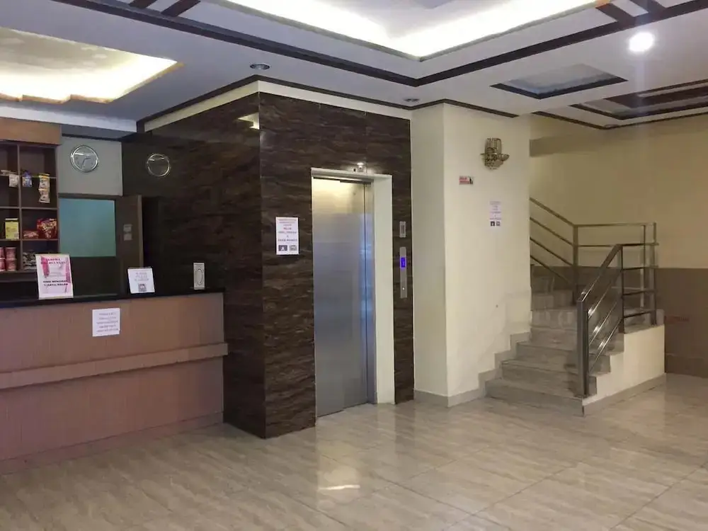 Амбон: Golden Inn Ambon RedPartner