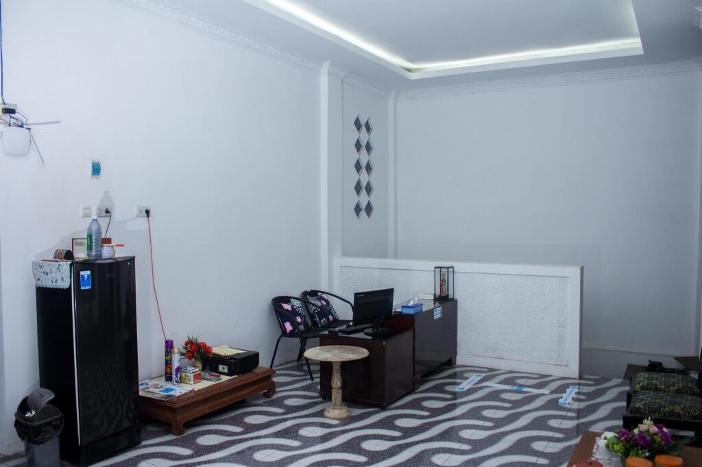 Калипуро: Samar Wulu Guest House Syariah RedPartner