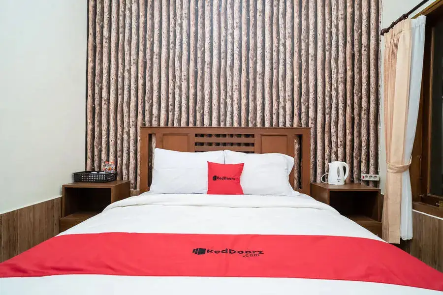 Матарам: RedDoorz Near Transmart Lombok Mataram