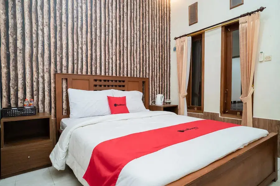 Матарам: RedDoorz Near Transmart Lombok Mataram