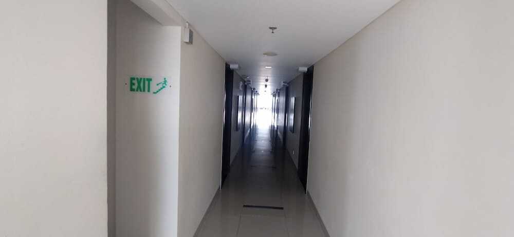 Джокьякарта: All Nite & Day Yogyakarta Gejayan