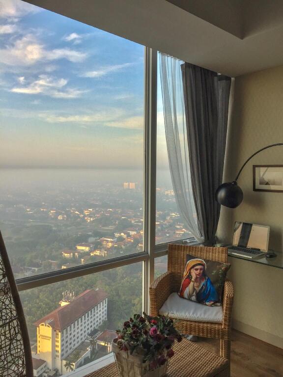 Тангеранг: UResidence 2 Golf View Lippo Karawaci by Lilis
