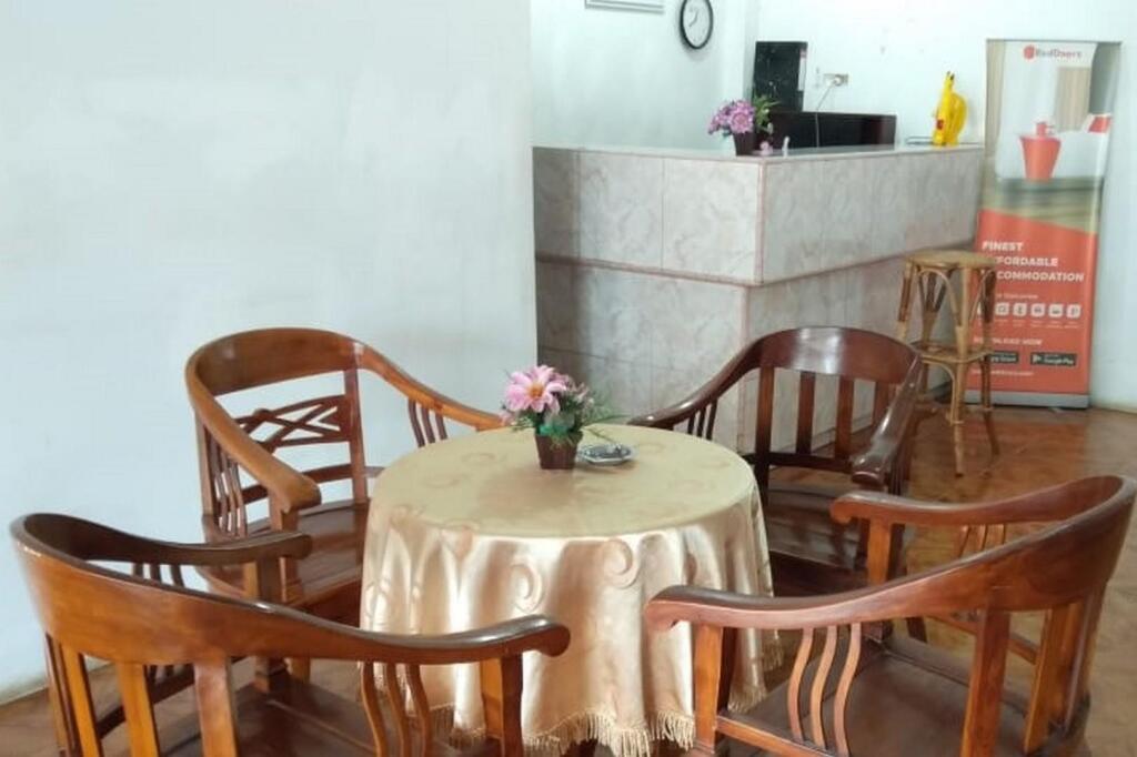 Лубуклингау: RedDoorz near Silampari Airport Lubuk Linggau