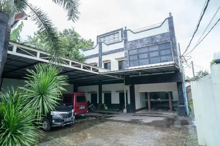 Тангеранг: Hotel Transit Nusa Indah RedPartner