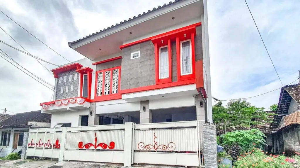 RedDoorz near Stadion Wilis Madiun — фото 1