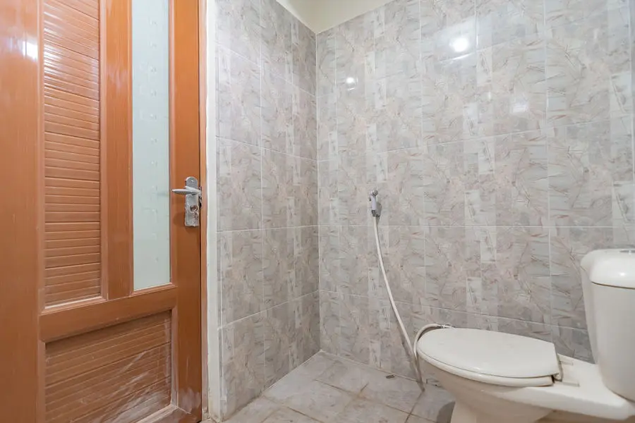 Чиребон: The Lima Guest House Syariah RedPartner