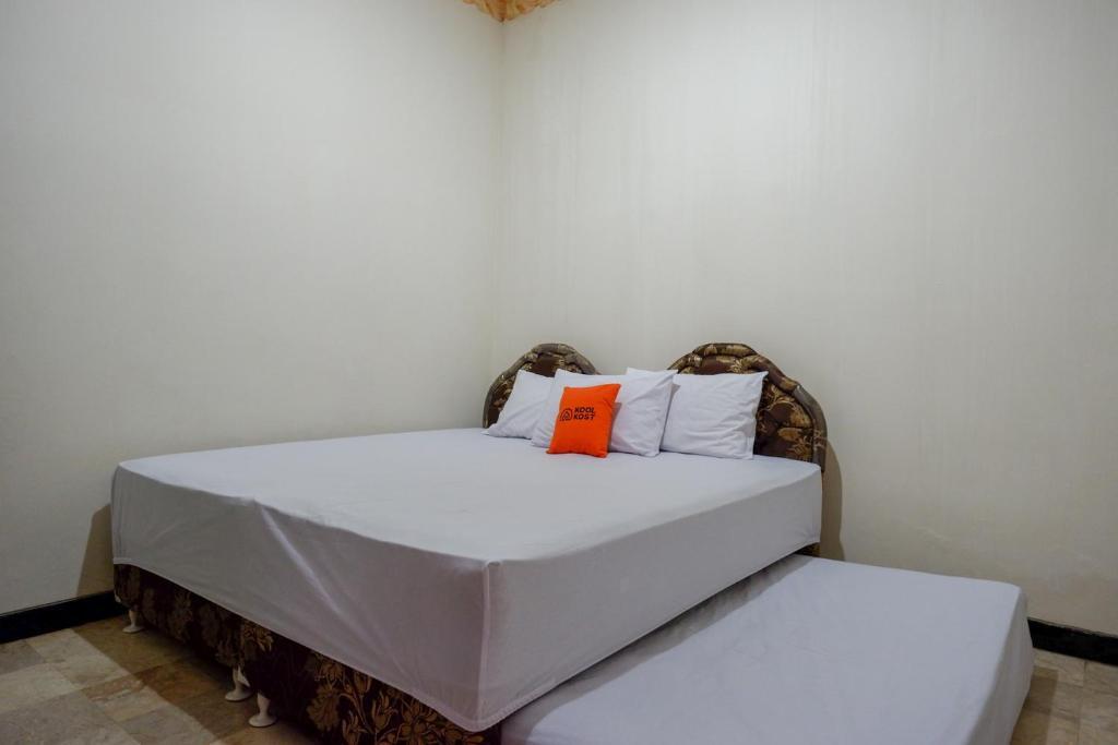 Семаранг: KoolKost near Kawasan Simpang Lima Semarang
