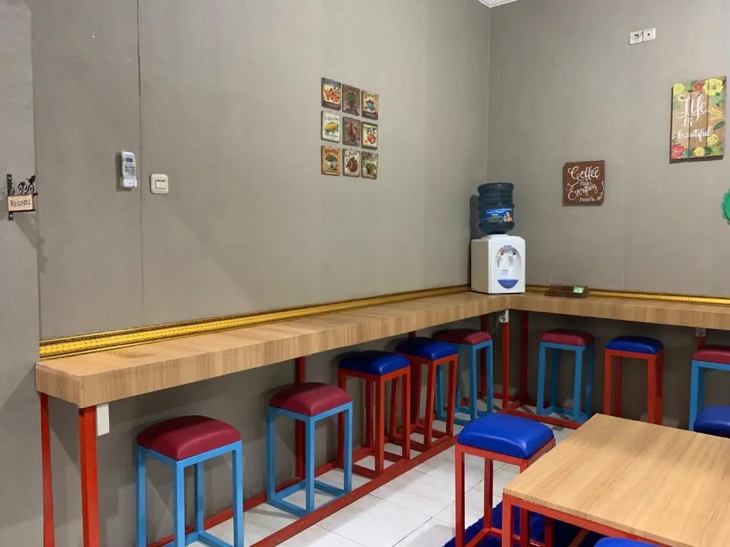 Джокьякарта: RedDoorz Near Gembira Loka Zoo 3