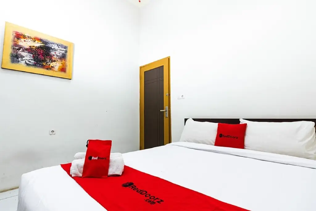 Макассар: RedDoorz @ Hertasning Area 2