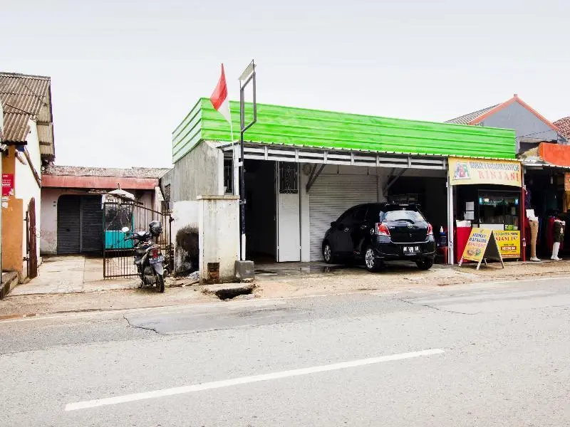 Бандар-Лампунг: OYO 3777 Homestay Legundi Syariah