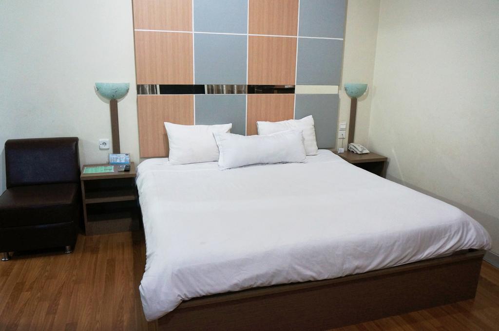 Джамби: OYO 3457 Hotel Duta